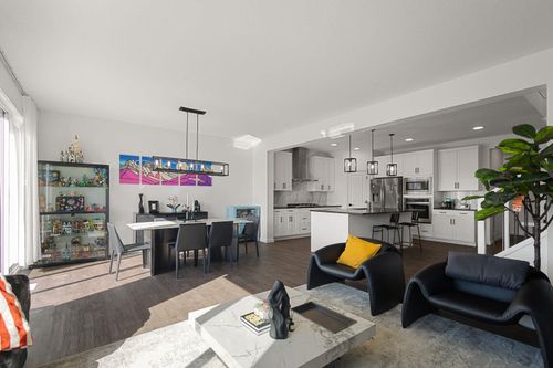 75 Royston Heath Nw, Calgary, AB, T3L0K3 | Card Image