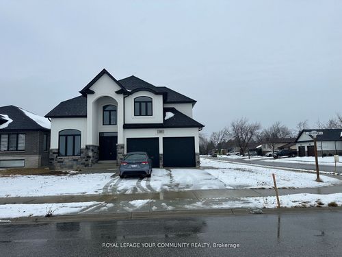 {{alt}} | Card Image