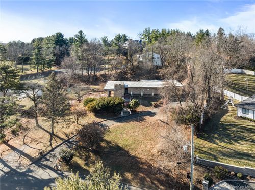 5 Arcadian Dr, Spring Valley, NY, 10977-1121 | Card Image