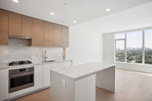 2901-2186 Gilmore Ave, Burnaby, BC, V5C | Card Image