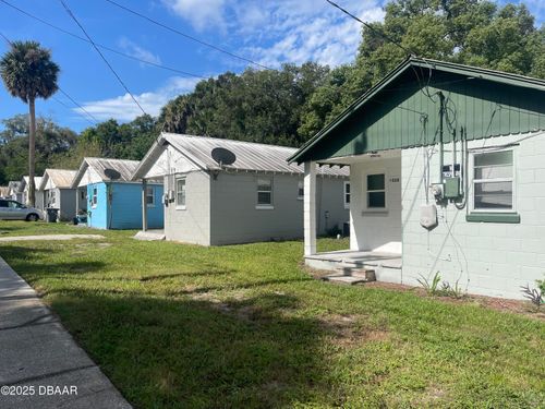 1006 S Clara Ave, DeLand, FL, 32720-7370 | Card Image