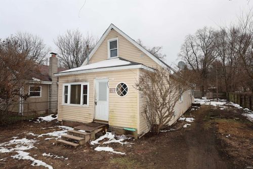 52078 Forestbrook Avenue, South Bend, IN, 46637 | Card Image