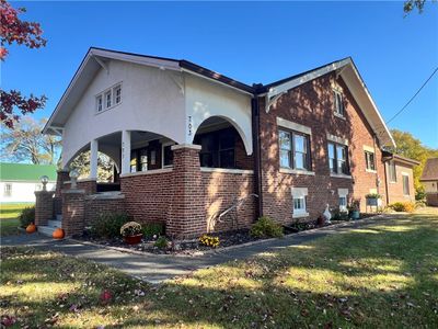 703 S Chicago Street, House other with 2 bedrooms, 1 bathrooms and null parking in Rossville IL | Image 1