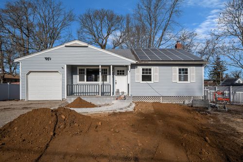14 Emily Dr, Ronkonkoma, NY, 11779-5002 | Card Image