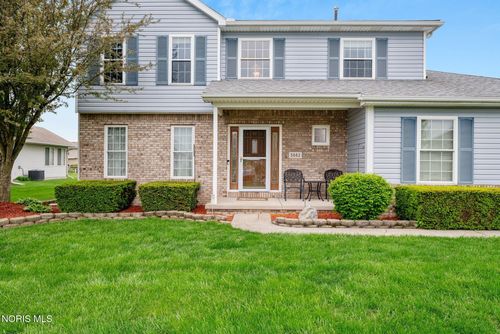 5882 Cherokee Ave, Walbridge, OH, 43465-9516 | Card Image