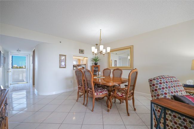 APT-807B - 3910 Inverrary Blvd, Condo with 2 bedrooms, 2 bathrooms and null parking in Lauderhill FL | Image 7