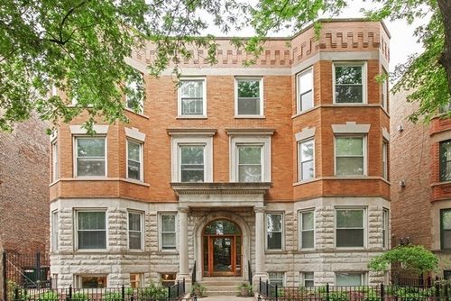 g-2839 N Burling St, Chicago, IL, 60657-5251 | Card Image
