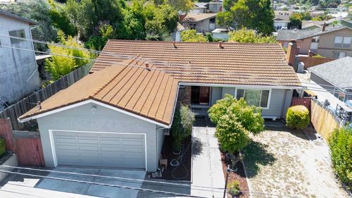 767 Marlesta Rd, Pinole, CA, 94564-2606 | Card Image