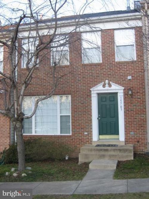 15703 London Pl, DUMFRIES, VA, 22025-1277 | Card Image