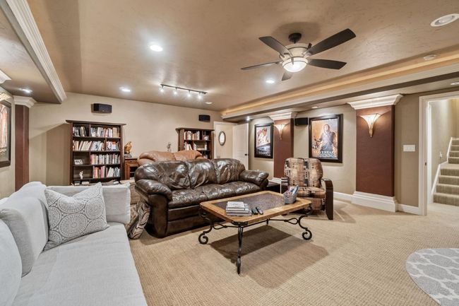 21788 Brighton Crest Dr, House other with 5 bedrooms, 0 bathrooms and null parking in Friant CA | Image 46