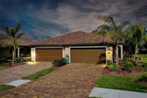 12313 Amica Loop, VENICE, FL, 34293-2404 | Card Image