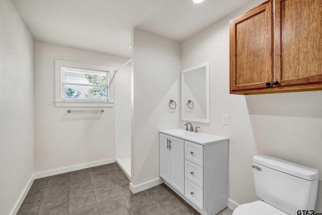 140 Fm 16 W, Home with 0 bedrooms, 0 bathrooms and null parking in Tyler TX | Image 25