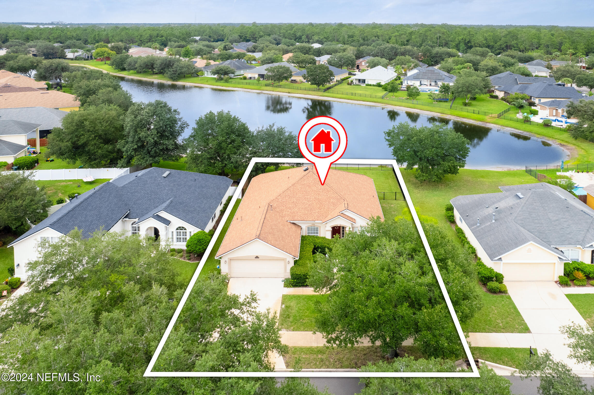 Green Pond Dr, Jacksonville, FL 32258