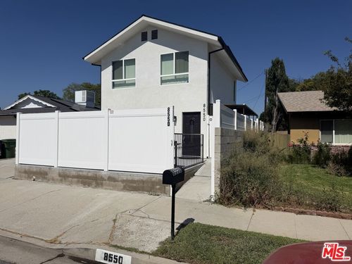 8550 Gloria Ave, North Hills, CA, 91343-5724 | Card Image