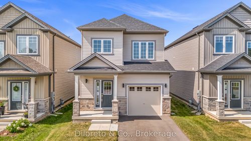 16 Bromley Dr, Saint Catharines, ON, L2M0C9 | Card Image