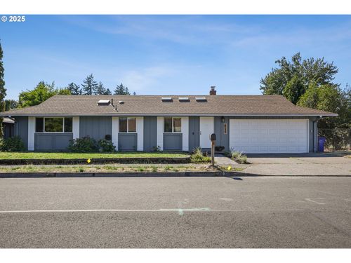 819 Se 209th Ave, Gresham, OR, 97030-2235 | Card Image