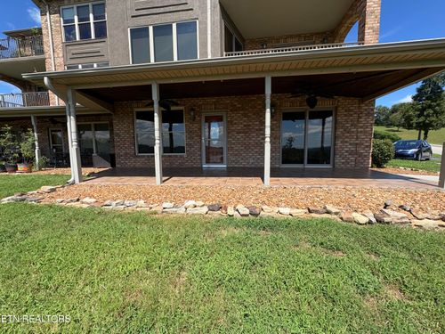 2814 Lake Pointe Dr, Kingston, TN, 37763-7090 | Card Image