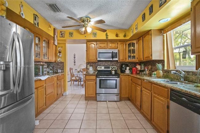 3261 Salinas Way, House other with 4 bedrooms, 2 bathrooms and null parking in Miramar FL | Image 24