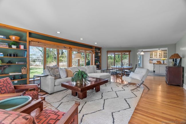 Very spacious and sunny | Image 6