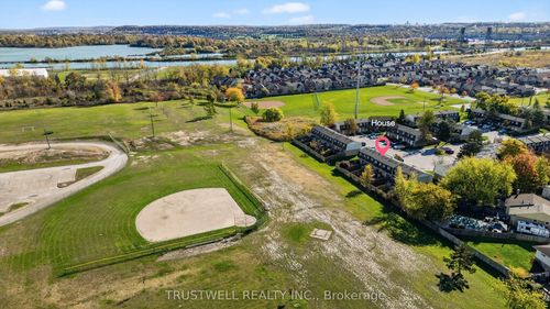 26-131 Rockwood Ave, Saint Catharines, ON, L2P3K4 | Card Image