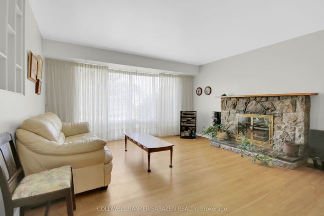 70 Viewmount Dr, House other with 4 bedrooms, 2 bathrooms and 3 parking in Nepean ON | Image 7