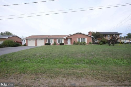 121 Harmon Pl, STEPHENS CITY, VA, 22655-3108 | Card Image