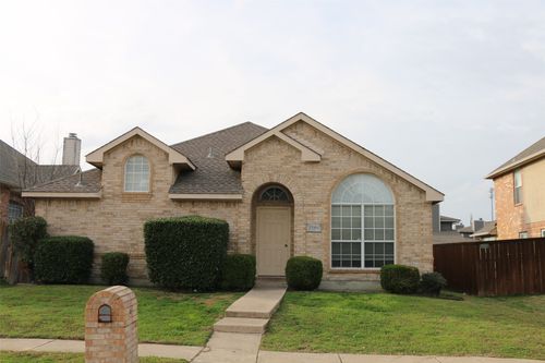 3169 Riverside Dr, Carrollton, TX, 75007-3732 | Card Image