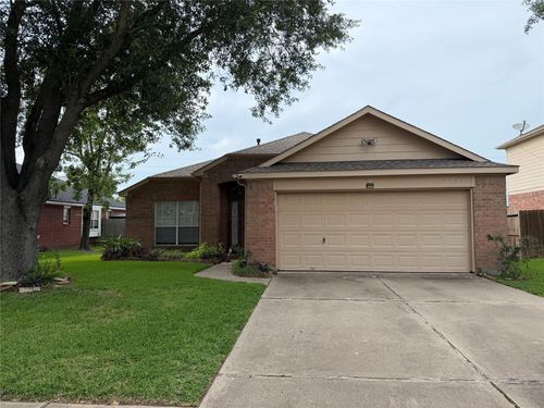 9803 Hallmark Ln, Pearland, TX, 77584-3124 | Card Image