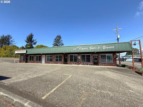 2184 Broadway Ave, North Bend, OR, 97459-2330 | Card Image