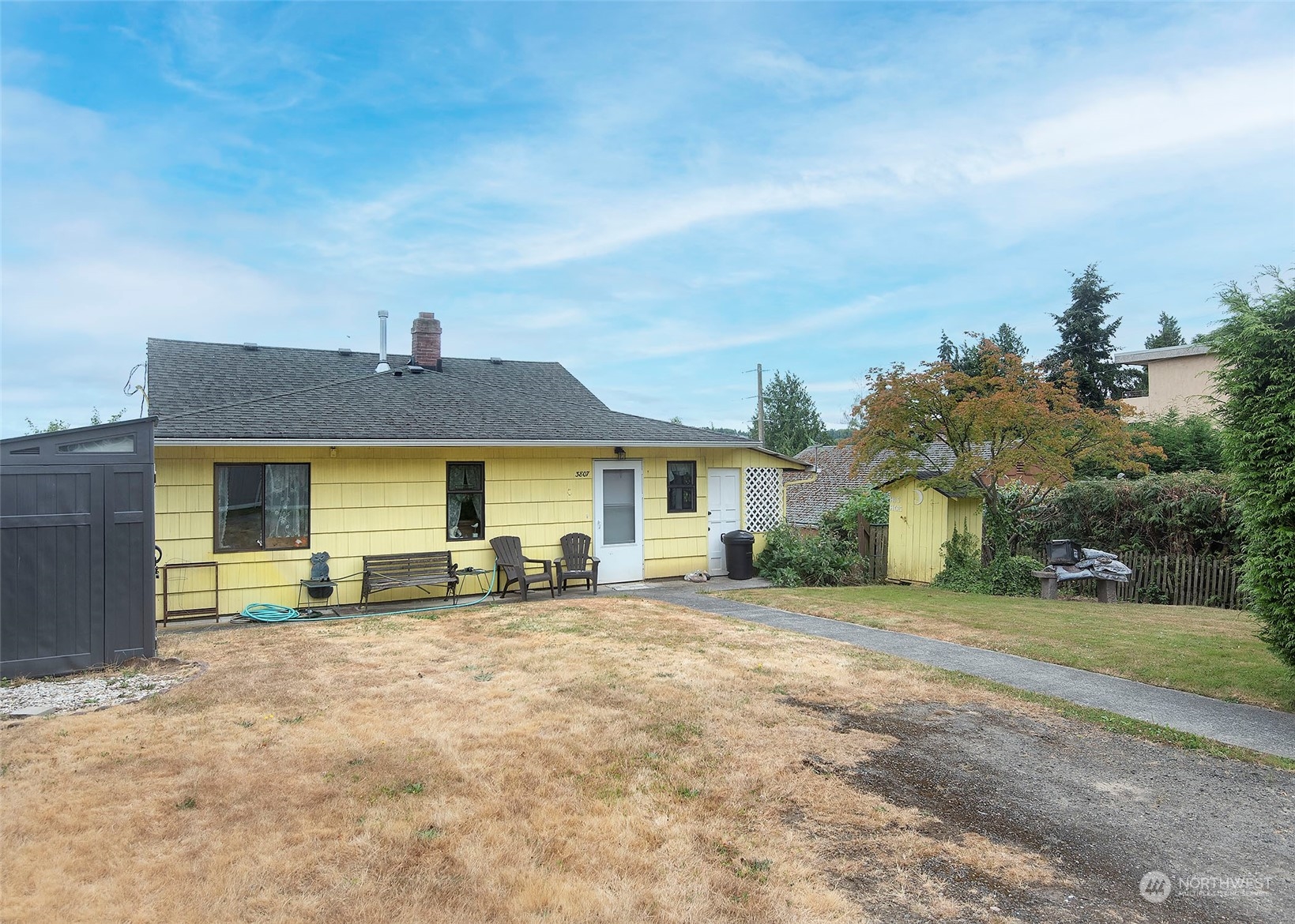 24th Ave, Seattle, WA 98199
