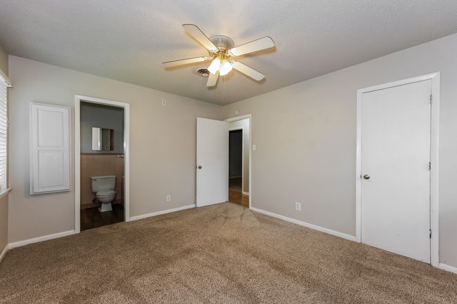 613 E University Ave, House other with 3 bedrooms, 2 bathrooms and null parking in Waxahachie TX | Image 8