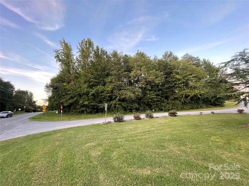 000 Hickory Grove Rd, Mount Holly, NC, 28120 | Card Image