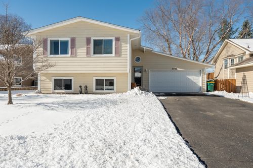 4305 Eagle Crest Dr, Eagan, MN, 55122-2265 | Card Image