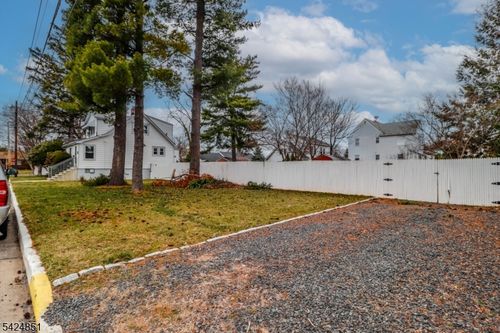 13 N Riverview Ave, Edison, NJ, 08817 | Card Image