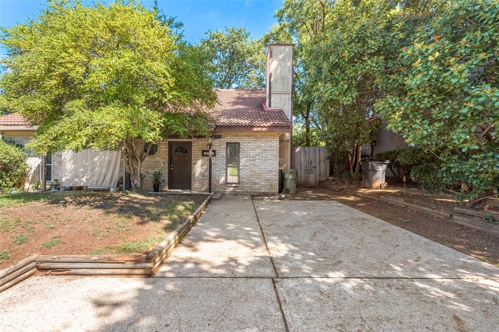 Las Jardines Ct, Arlington, TX 76013