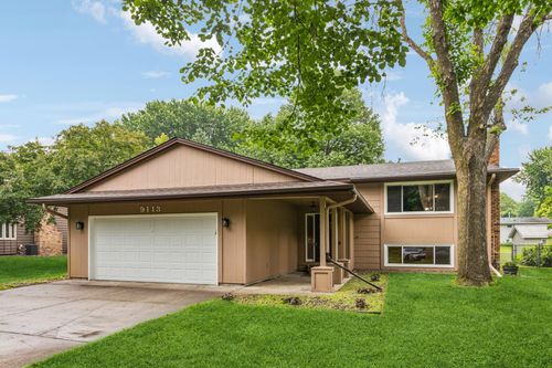 9113 Van Buren St Ne, Blaine, MN, 55434-2451 | Card Image