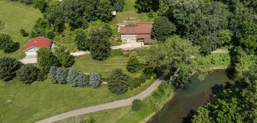 412 Bluff St, Preston, MN, 55965-1141 | Card Image