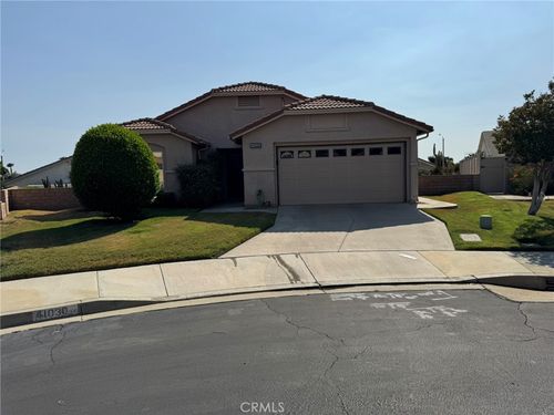 41030 Inverness Cir, Cherry Valley, CA, 92223-5594 | Card Image