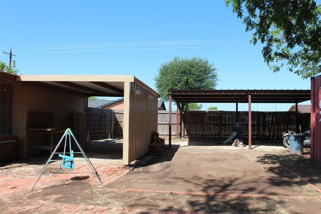 1281 W Eden St, House other with 3 bedrooms, 1 bathrooms and null parking in Munday TX | Image 24