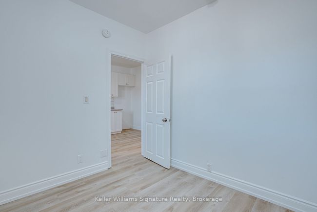 43 Centre St, Home with 5 bedrooms, 3 bathrooms and 2 parking in St. Catharines ON | Image 19