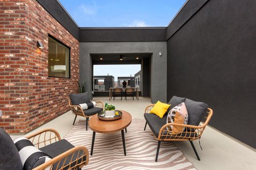 lot07-1013 Edwina Justus, Roseville, CA, 95678 | Card Image