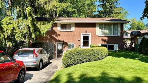 63 Lee Avenue, Simcoe, ON, N3Y5B7 | Card Image
