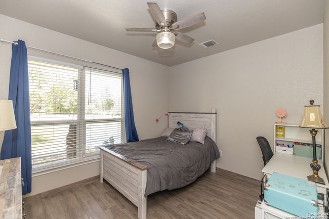 72 Red Fox, House other with 4 bedrooms, 3 bathrooms and null parking in Poteet TX | Image 24