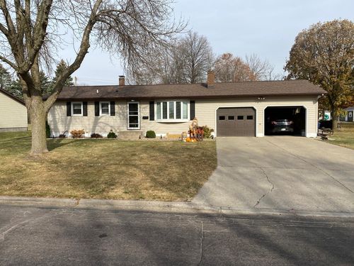 324 W 6th St, Gibbon, MN, 55335-2153 | Card Image