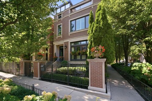 2658 N Mildred Ave, Chicago, IL, 60614-2319 | Card Image