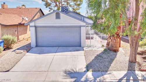 1825 Ann Greta Dr, Las Vegas, NV, 89108-2154 | Card Image