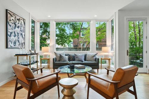 89-89 Kirkland St, Cambridge, MA, 02138-2118 | Card Image