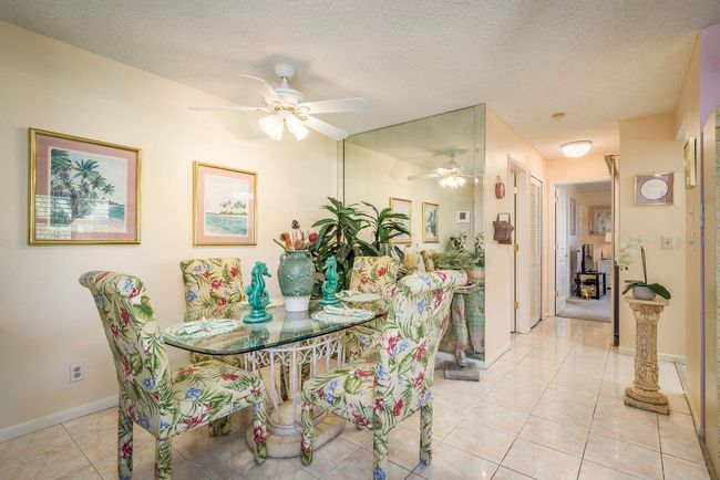 1712 - 1712 Hammock Pine Blvd, Condo with 1 bedrooms, 2 bathrooms and null parking in CLEARWATER FL | Image 10