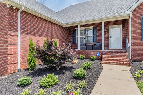 802 Ronald Dr, Murfreesboro, TN, 37129-7647 | Card Image