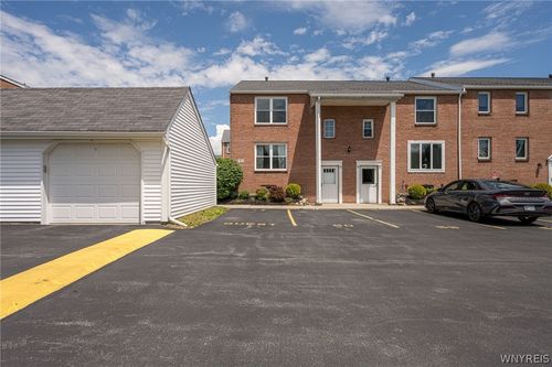 59-3903 Bowen Road, Lancaster, NY, 14086 | Card Image